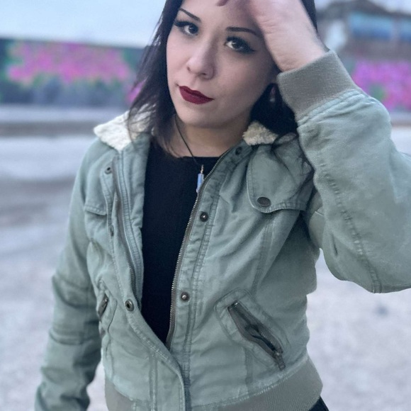 American Eagle Olive Green Bomber Jacket Size Medium - Picture 2 of 3